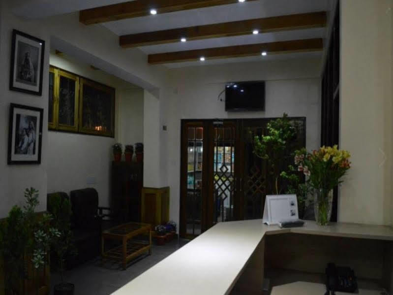 Treebo Trend The Pinewood Otel Darjeeling  Dış mekan fotoğraf
