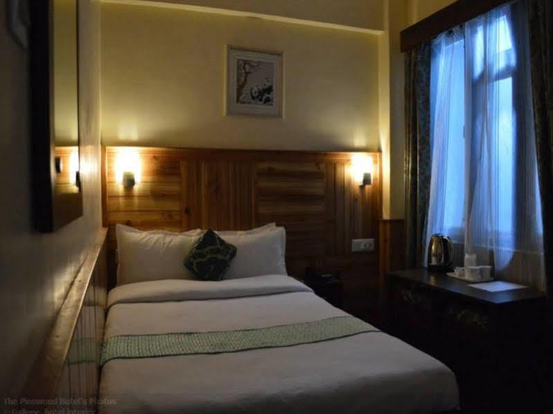 Treebo Trend The Pinewood Otel Darjeeling  Dış mekan fotoğraf